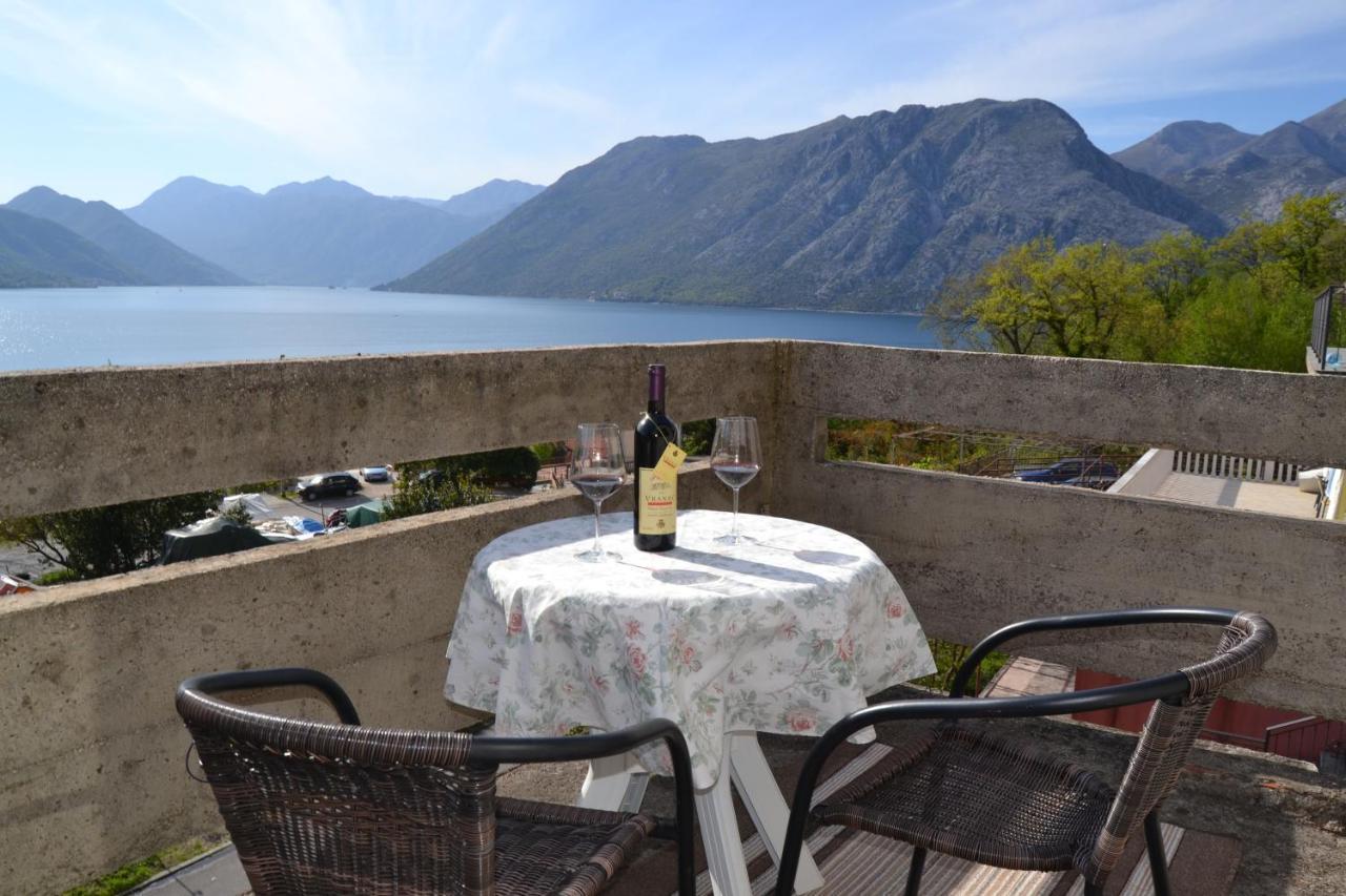 Apartments Dobrisa Kotor Kültér fotó