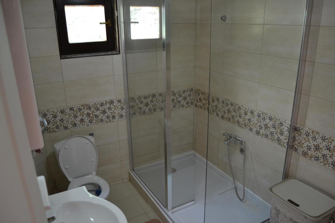 Apartments Dobrisa Kotor Kültér fotó