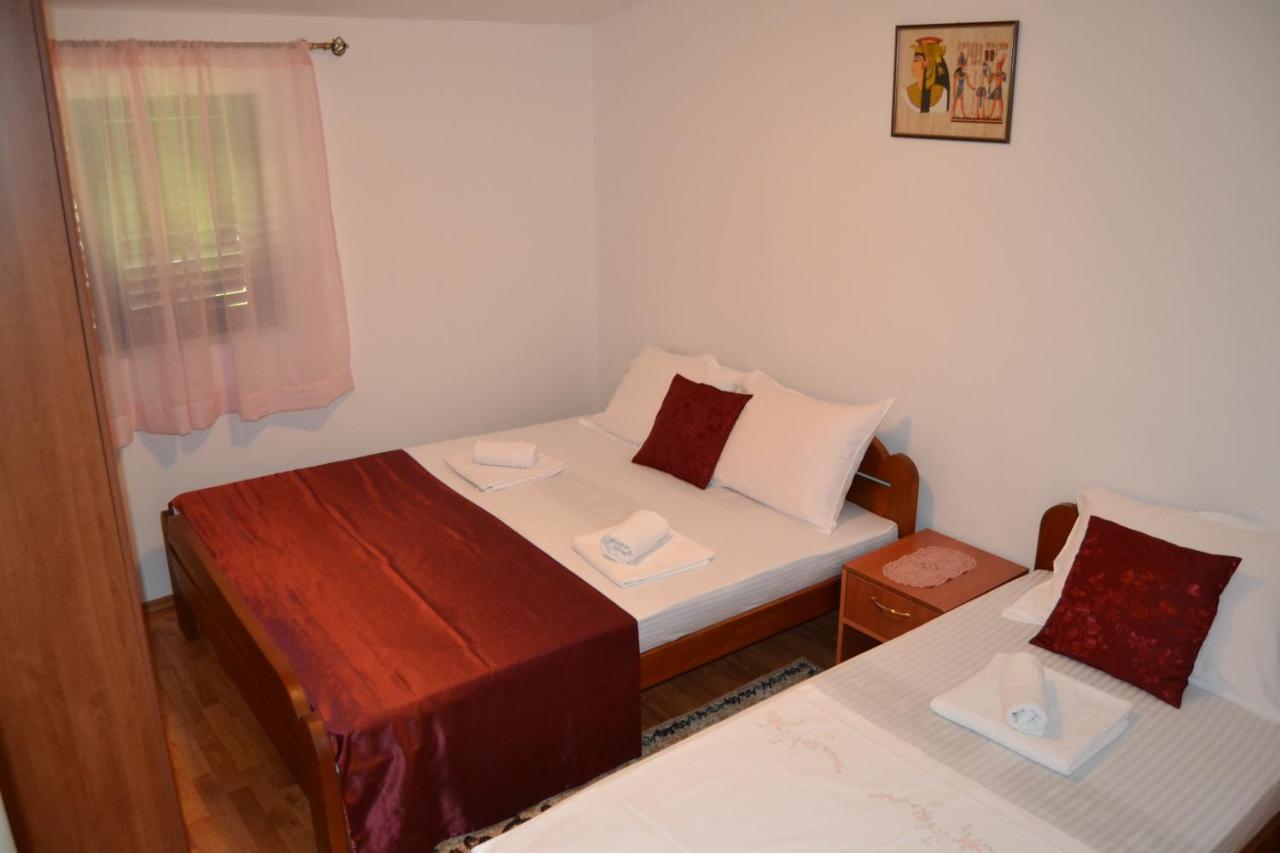 Apartments Dobrisa Kotor Kültér fotó