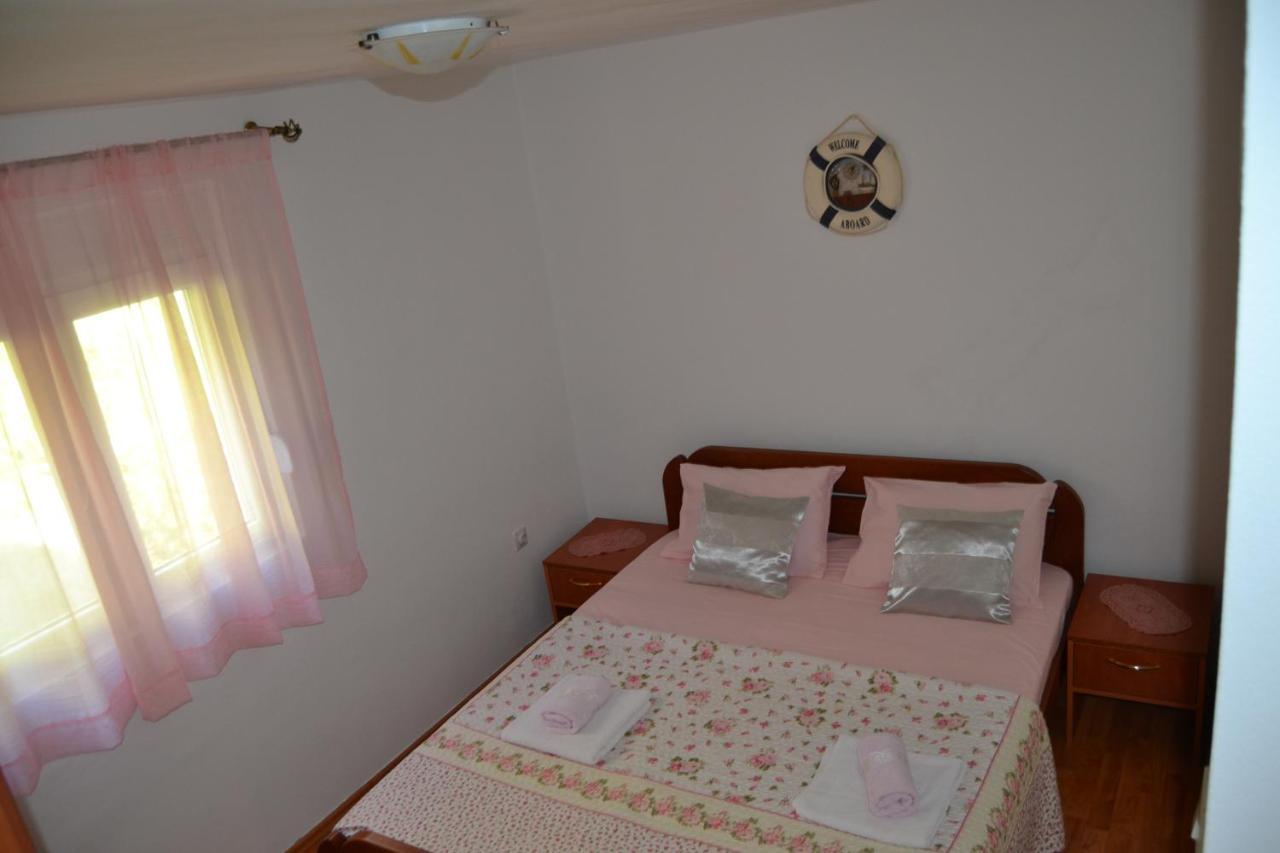 Apartments Dobrisa Kotor Kültér fotó