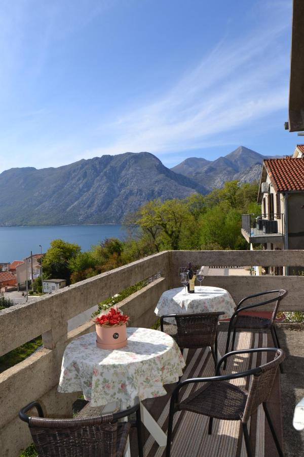 Apartments Dobrisa Kotor Kültér fotó